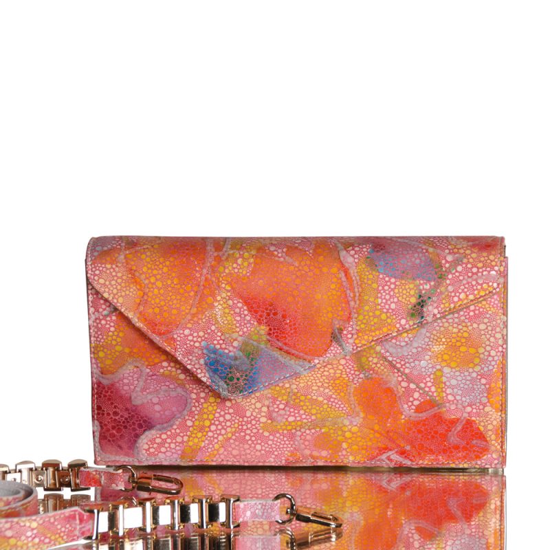 13012-5-Dyna-clutch-hand-painted-leather-rose-detail