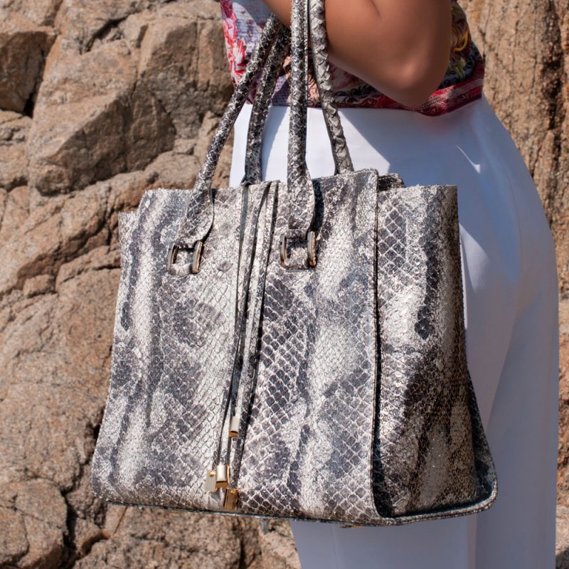 13023-4-python-metal-leather-handbag-look