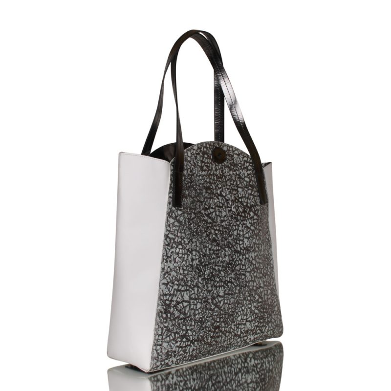 Brisa - shopper bag - grey and white - joaquim ferrer - right